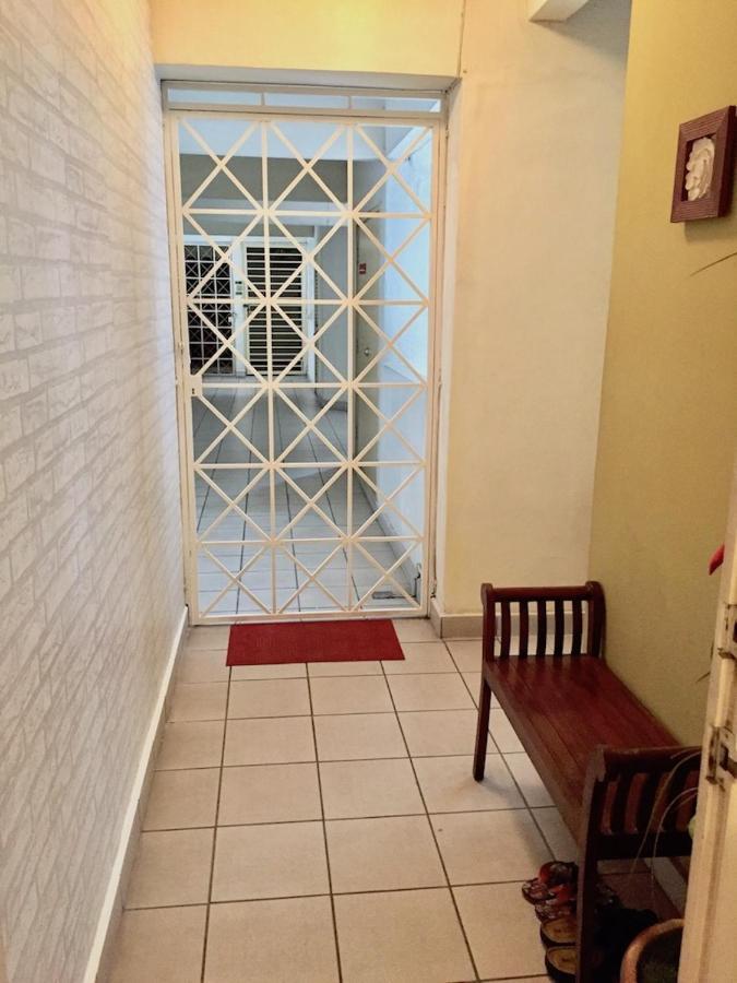 Cozy Kelana Jaya Semi-D Apt Near Mall, College & Hospital Petaling Jaya Exterior foto